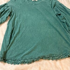 Altar'd State Teal Lace-Hem Raglan Sleeve Tunic